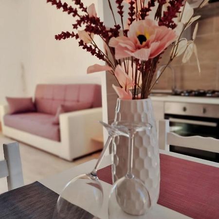 Attico Con Terrazzo Relax Daire Ladispoli Dış mekan fotoğraf