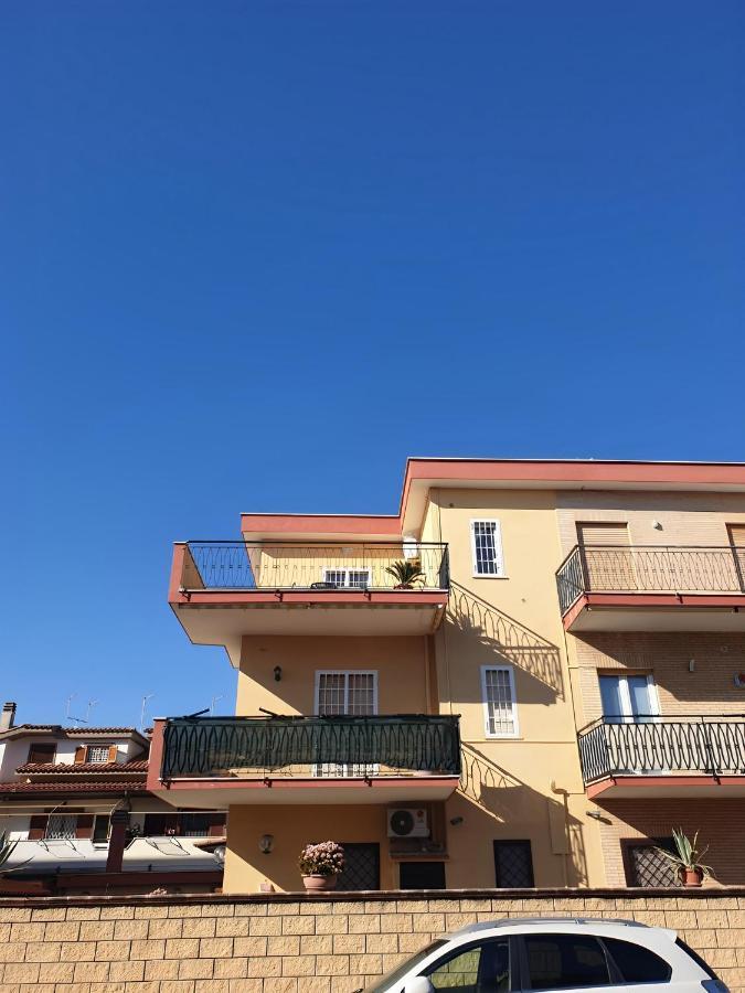 Attico Con Terrazzo Relax Daire Ladispoli Dış mekan fotoğraf