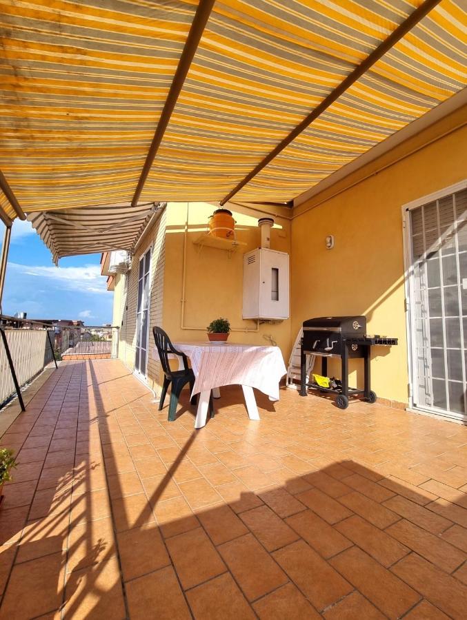 Attico Con Terrazzo Relax Daire Ladispoli Dış mekan fotoğraf